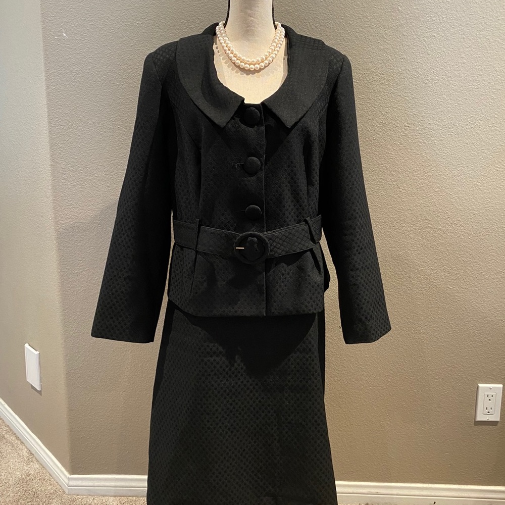 Women’s Black Skirt Suit SET